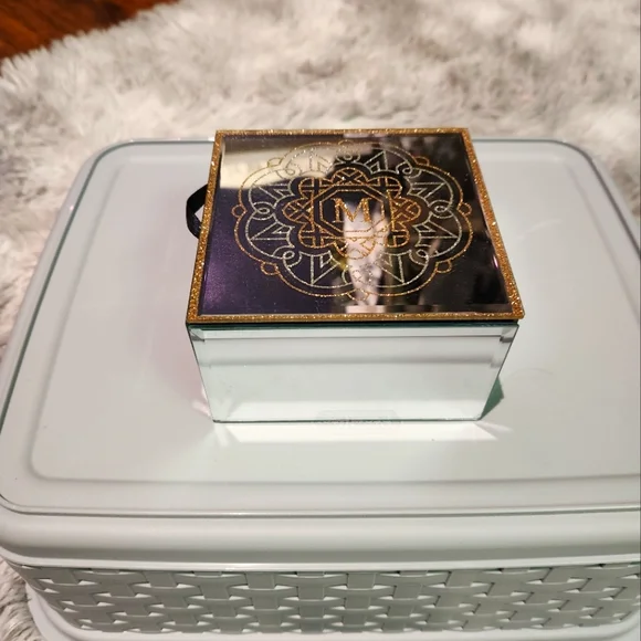 🍁 Cute little jewelry box - Picture 3 of 4